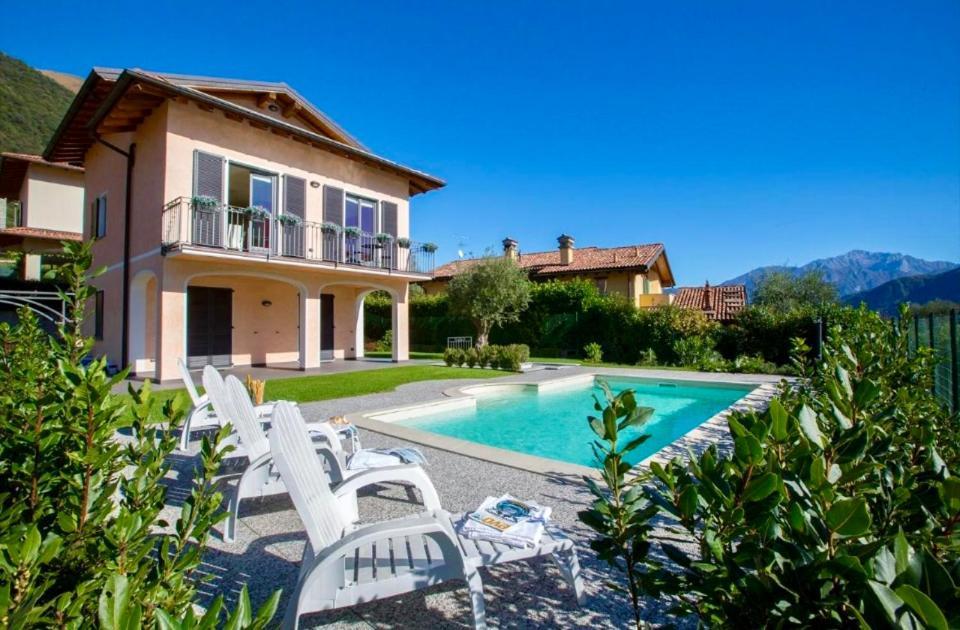 La Bella Ossuccio Villa Luaran gambar